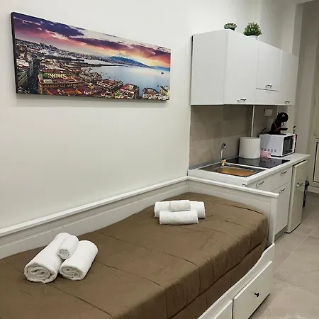 Centro - La Casa Di Luciano Apartament Neapol